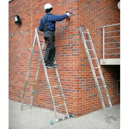 Zdjęcie przedstawia drabinę 7810.